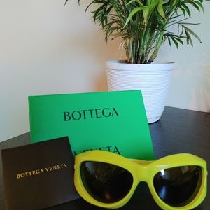 Bottega Veneta sunglasses